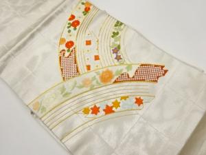 金駒刺繍曲線に花々・紅葉・鹿の子模様名古屋帯